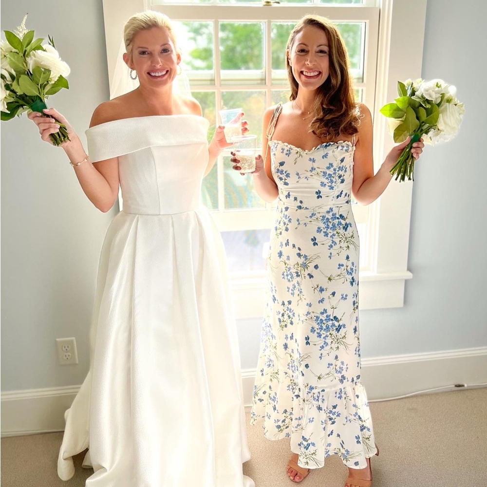 Reformation Enya Dress in Clarita Size 2